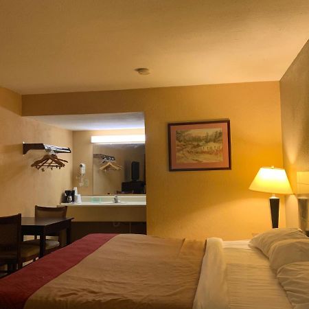 Economy Inn & Suites Hannibal Dış mekan fotoğraf