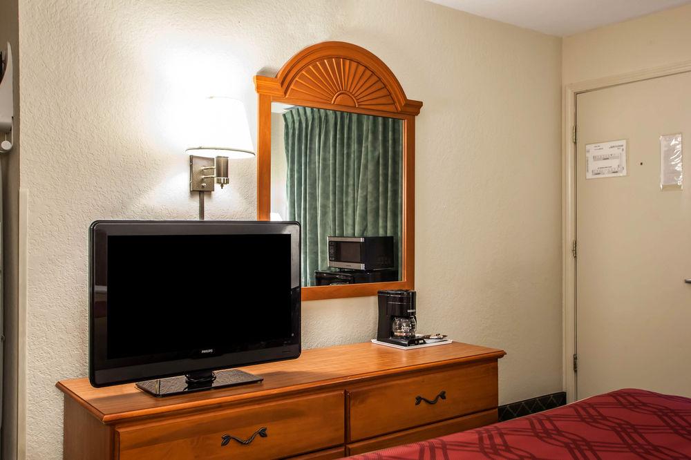 Economy Inn & Suites Hannibal Dış mekan fotoğraf
