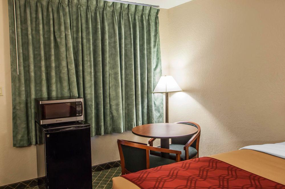 Economy Inn & Suites Hannibal Dış mekan fotoğraf