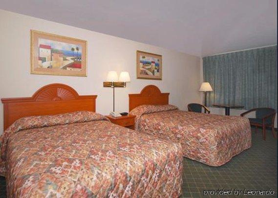 Economy Inn & Suites Hannibal Oda fotoğraf